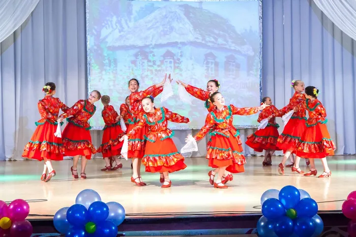 Я на печке молотила